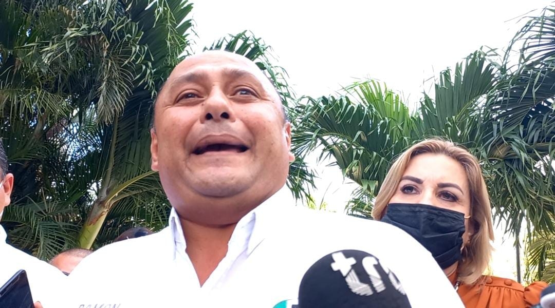 Denunciarán a líder de Morena en Campeche tras llamar 'prosti$#%' a diputadas del PRI