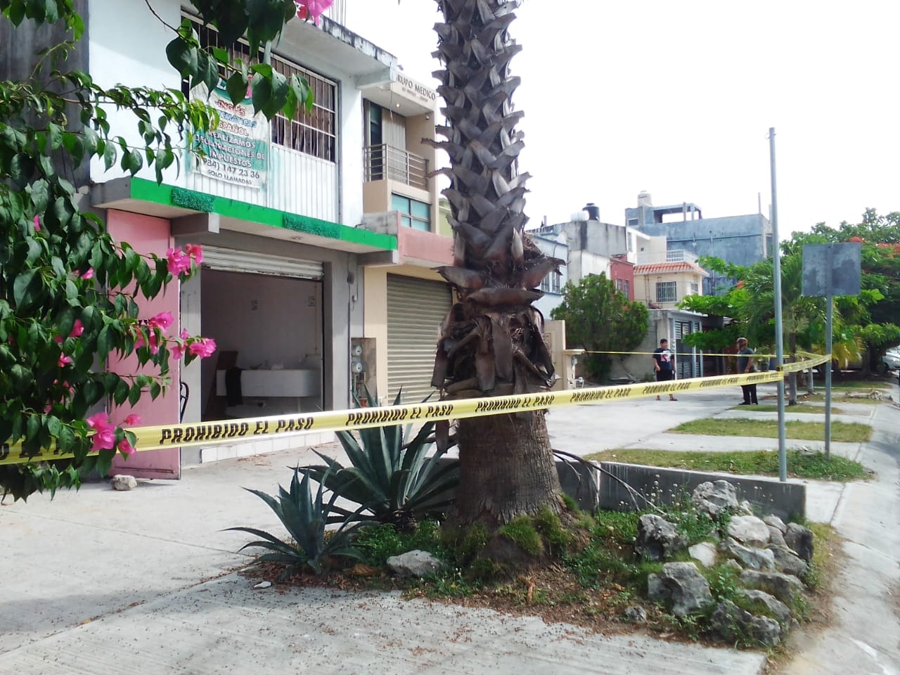 El cuerpo de la mujer fue trasladado del fraccionamiento Villamar I al Semefo de Playa del Carmen para la autopsia correspondiente