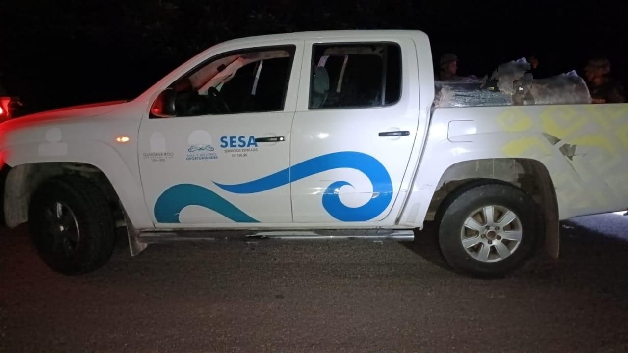 El conductor de la camioneta, propiedad de la Secretaría de Salud de Quintana Roo quedó a disposición de la FGR en Chetumal