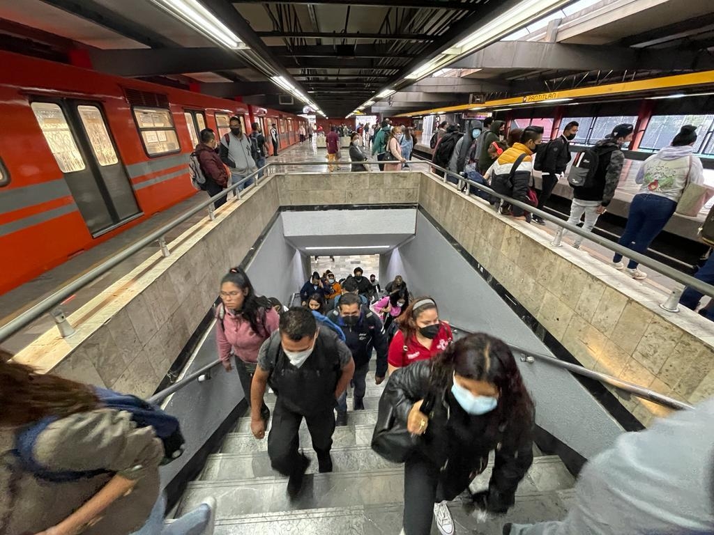Metro de la CDMX dará viajes gratis a participantes del Medio Maratón