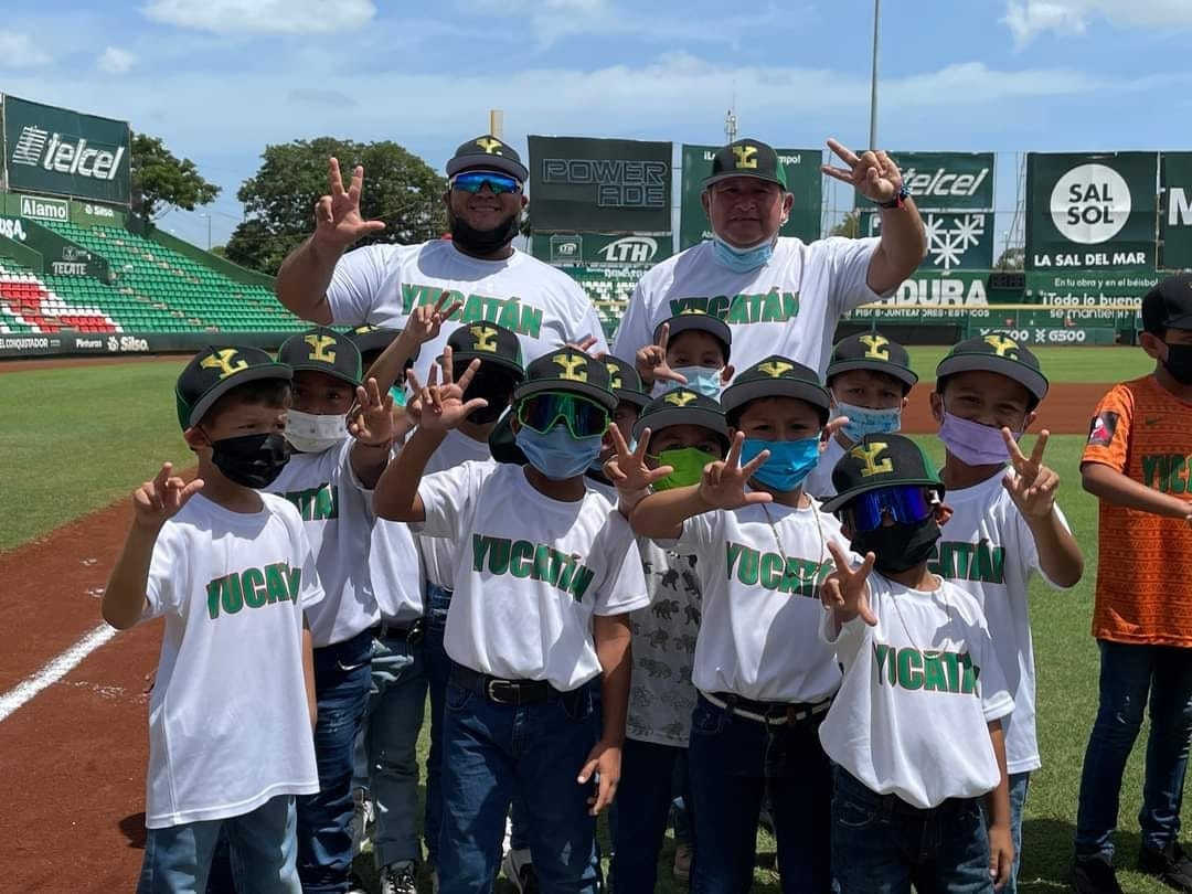 Estafan a 11 niños que querían viajar a Tijuana para ver a los Leones de Yucatán