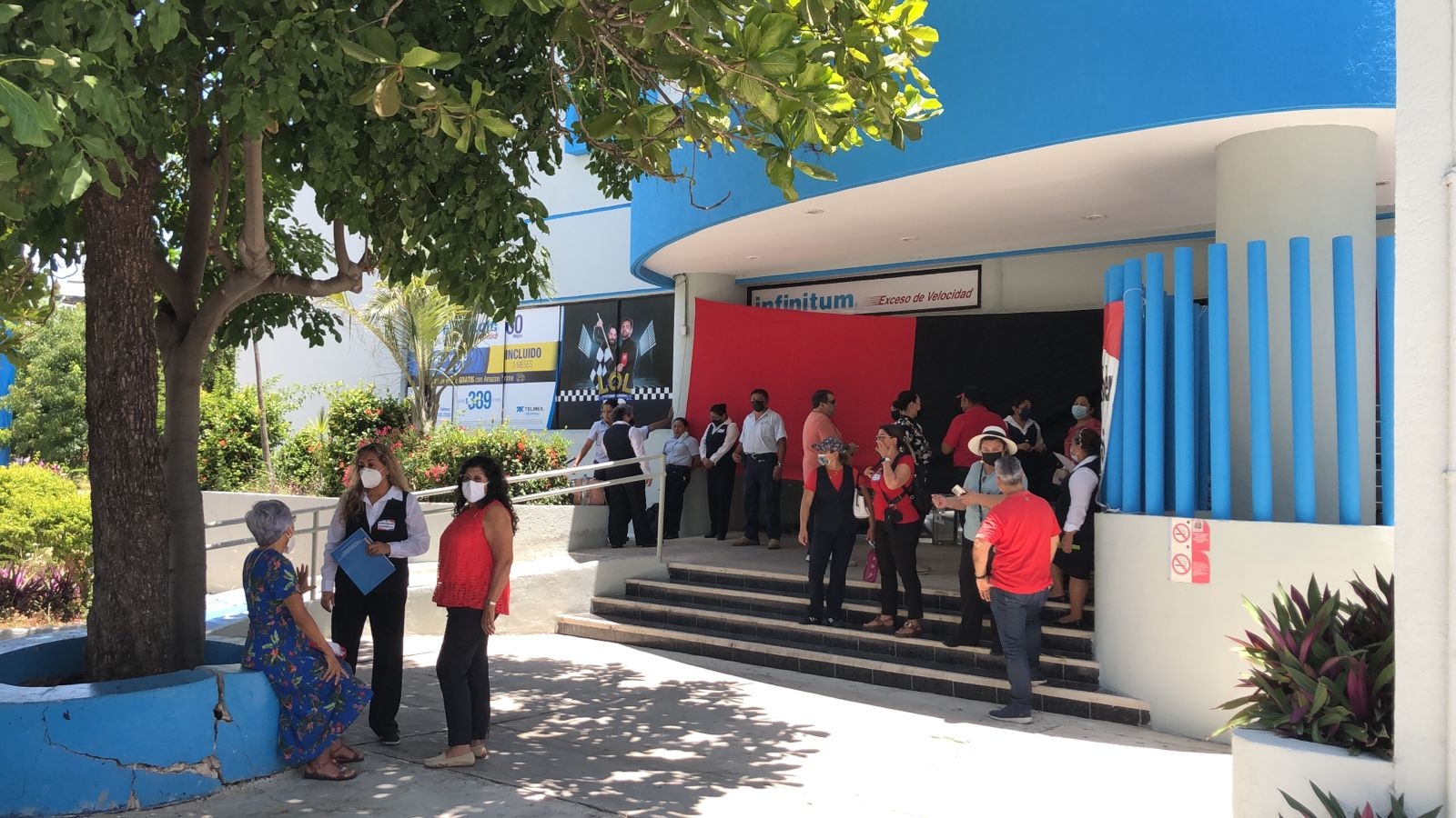 Los huelguistas en Cancún indicaron que en varias ocasiones Telmex prometió respetar los acuerdos del contrato colectivo de trabajo, pero que hasta ahora no ha respetado su palabra