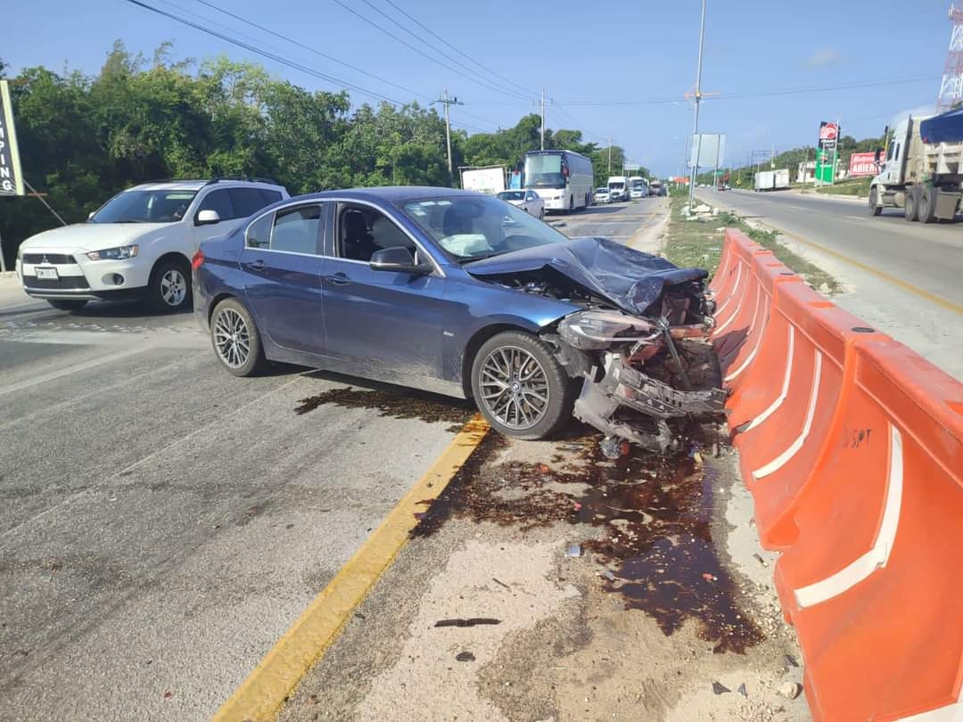Mujer muere por aparatoso choque en Xpu Ha, Quintana Roo