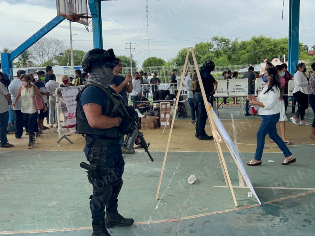 Marinos vigilan elección de consejeros de Morena en Chetumal tras amenaza de bomba