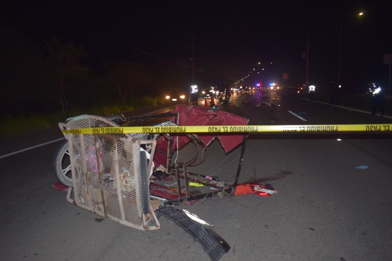 Mueren dos mujeres en un fuerte accidente en la carretera federal Mérida-Progreso