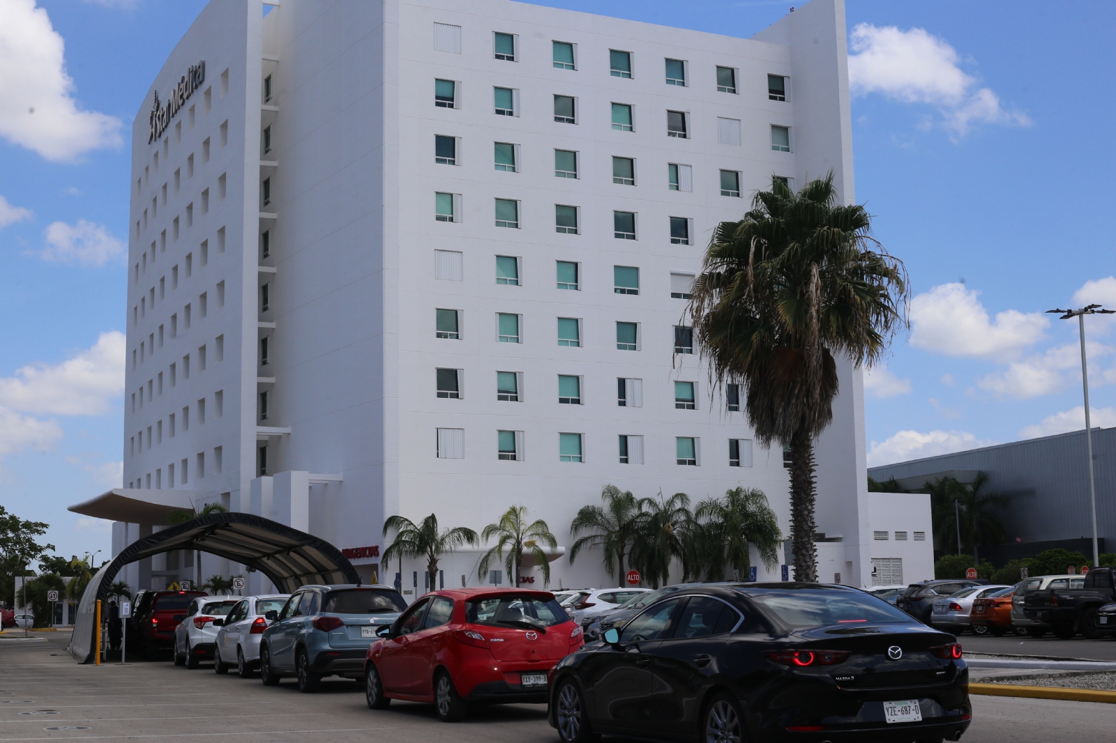Aumentan las pruebas rápidas de COVID-19 en hospitales privados de Mérida
