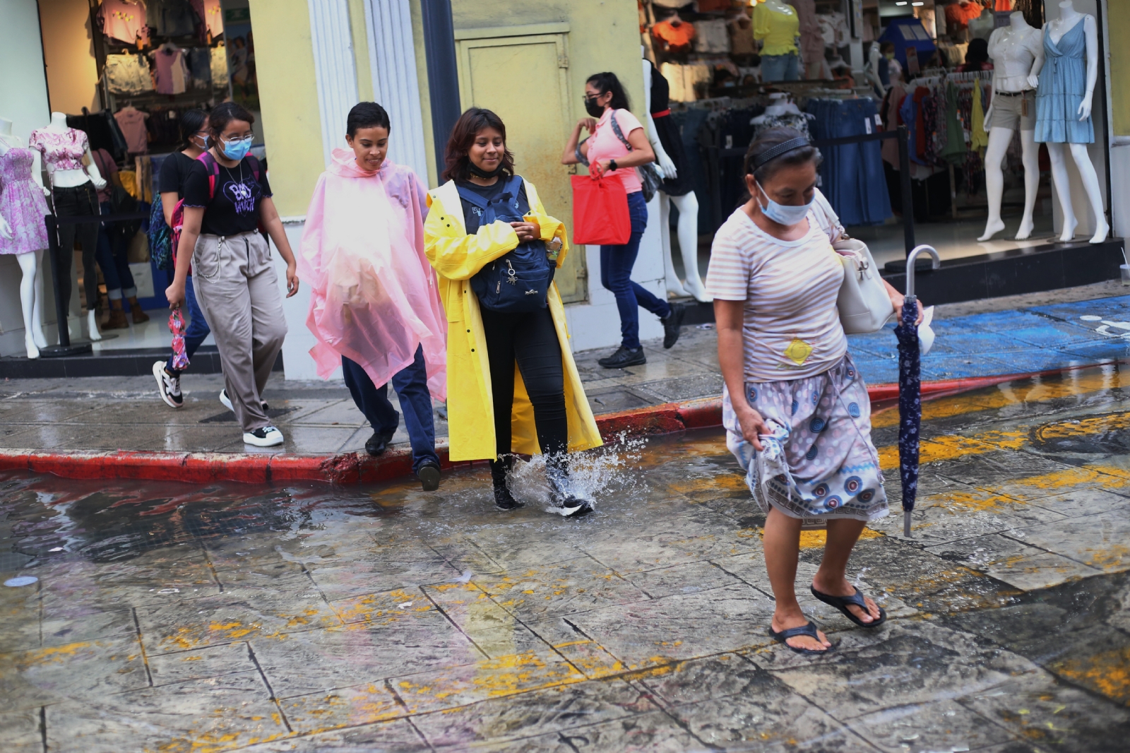 Se esperan lluvias fuertes con tormentas en el Noroeste, Norte-Centro y Oriente de Yucatán