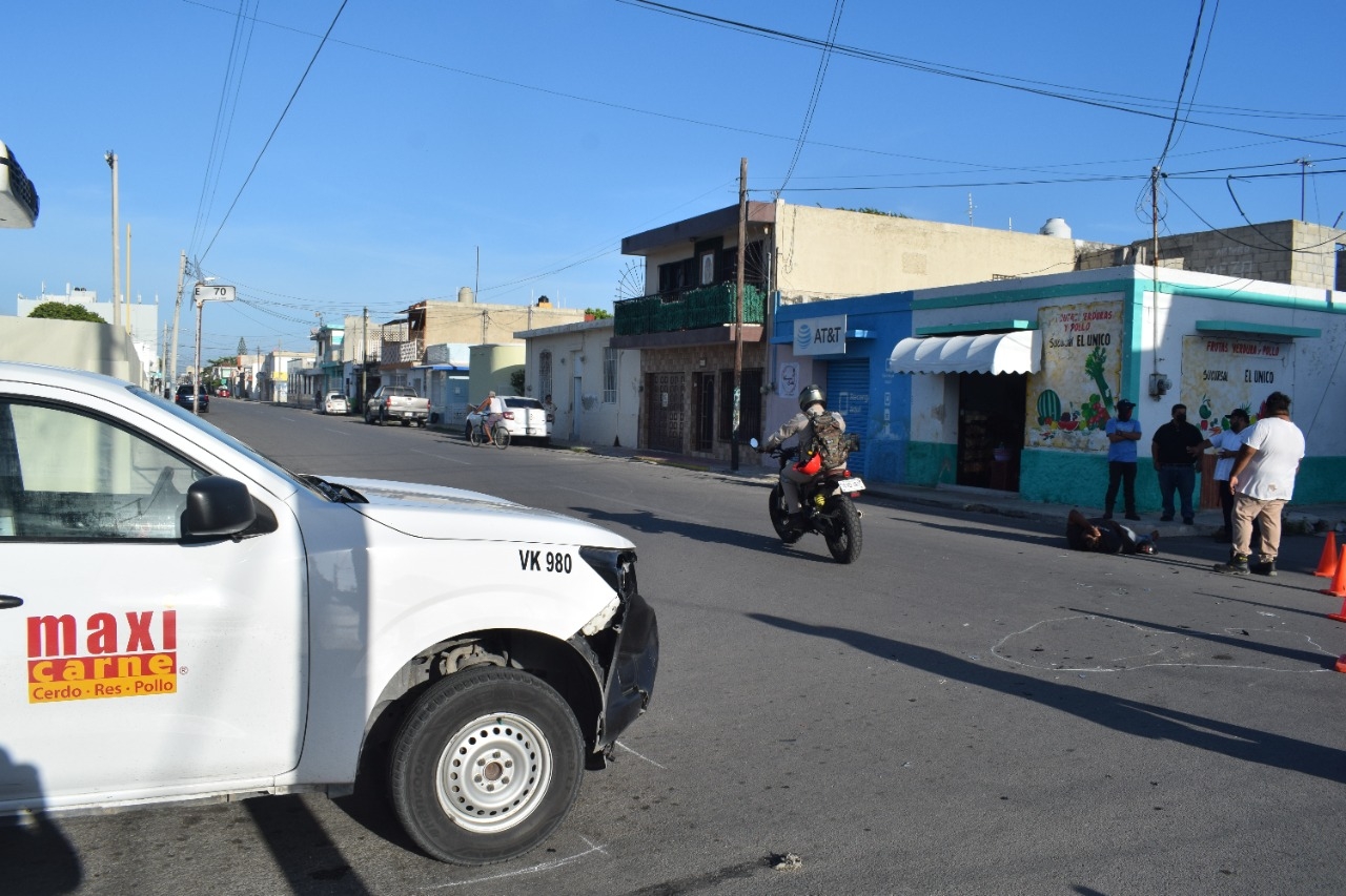 Motociclista resulta lesionado tras ser atropellado por un repartidor en Progreso