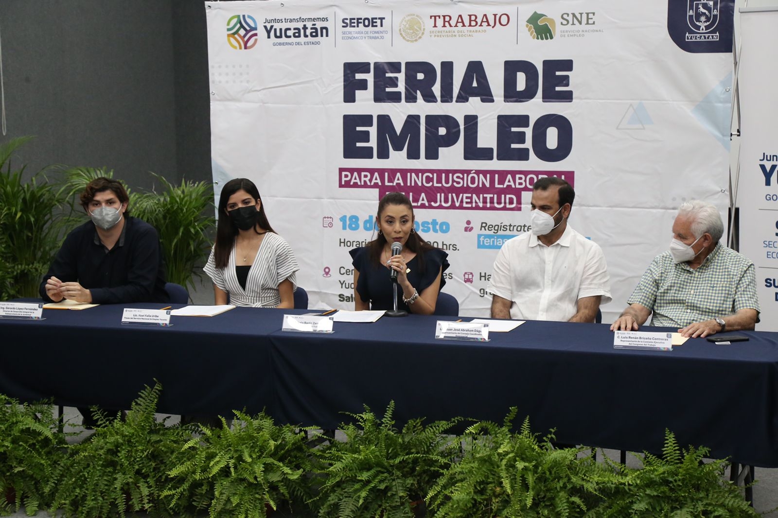 Realizan la feria del empleo juvenil en el Centro de Convenciones Yucatán Siglo XXI: EN VIVO