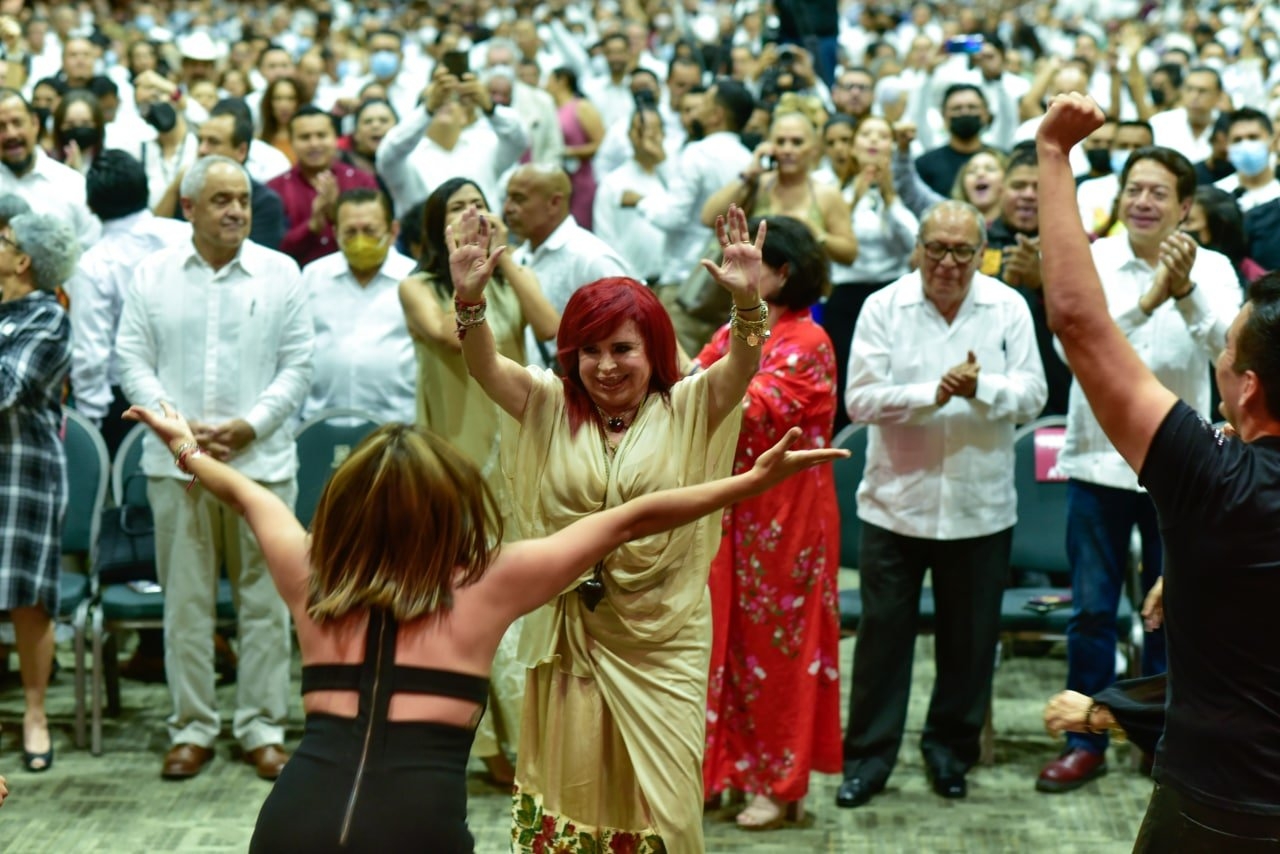 Baile de Layda Sansores por informe en Campeche se vuelve tendencia: VIDEOS