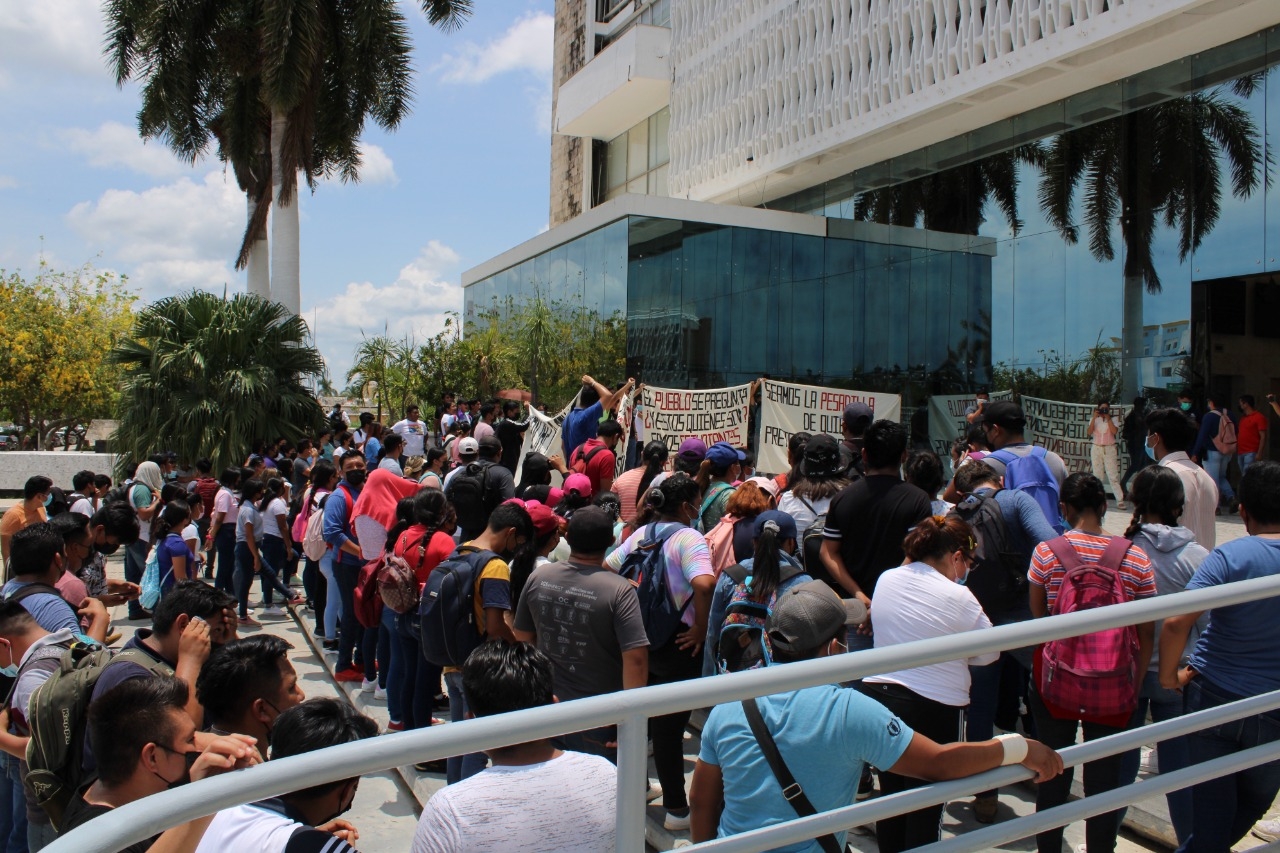 El conflicto con los normalistas continúa en Campeche