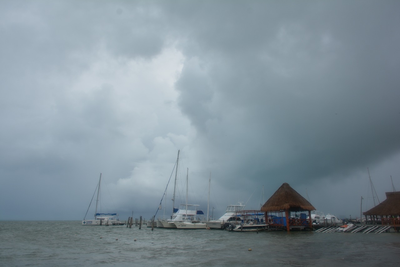 Clima en Quintana Roo 8 de enero: Se esperan lluvias dispersas y rafagas de vientos