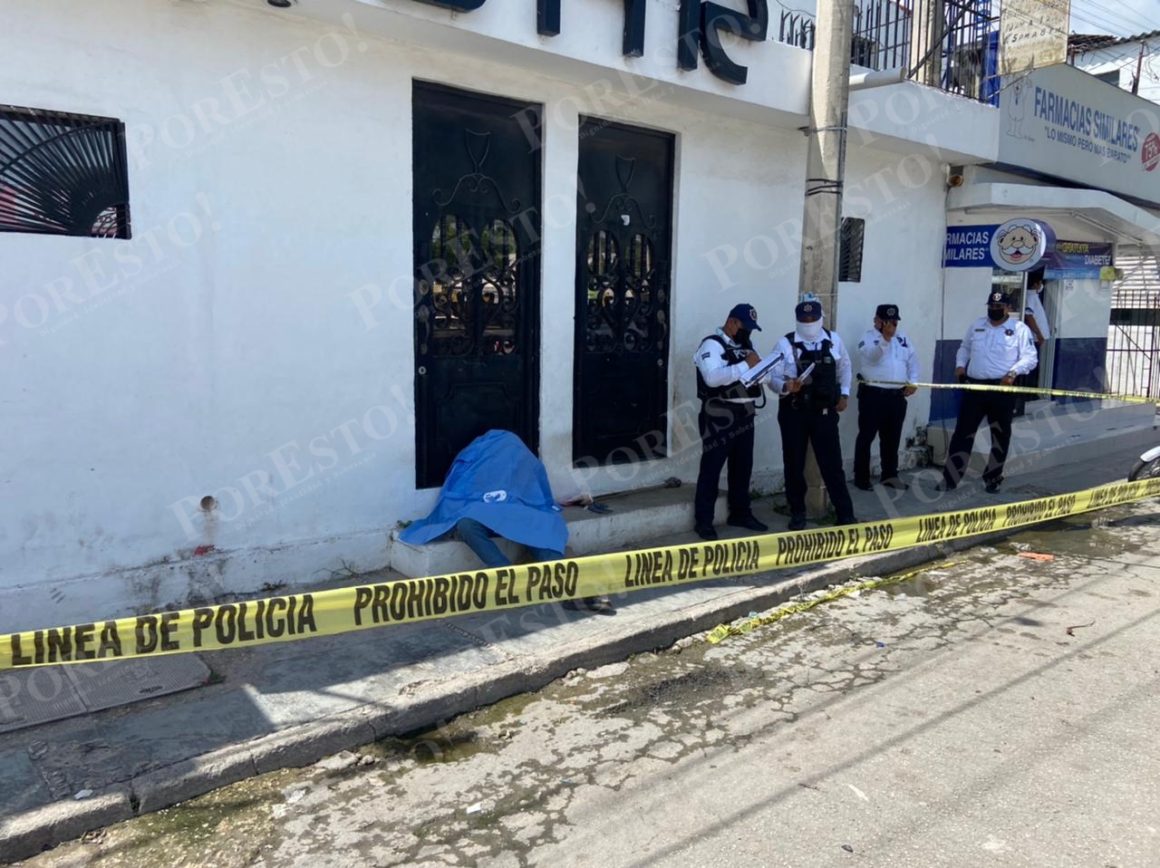Muere indigente de un paro cardiaco sobre la acera en Campeche