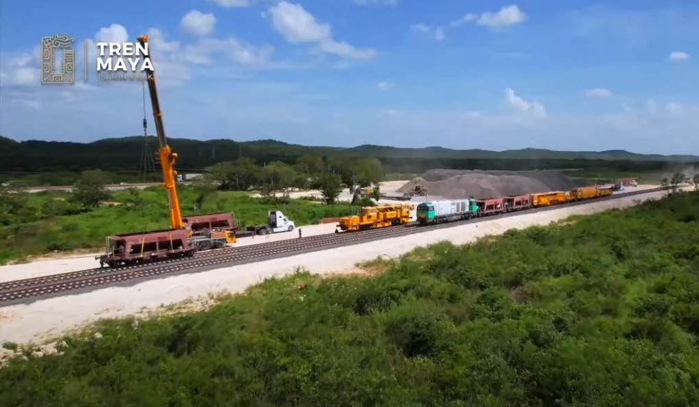 Tren Maya: Arriban 13 máquinas especiales de Polonia, Holanda y España para el Tramo 2