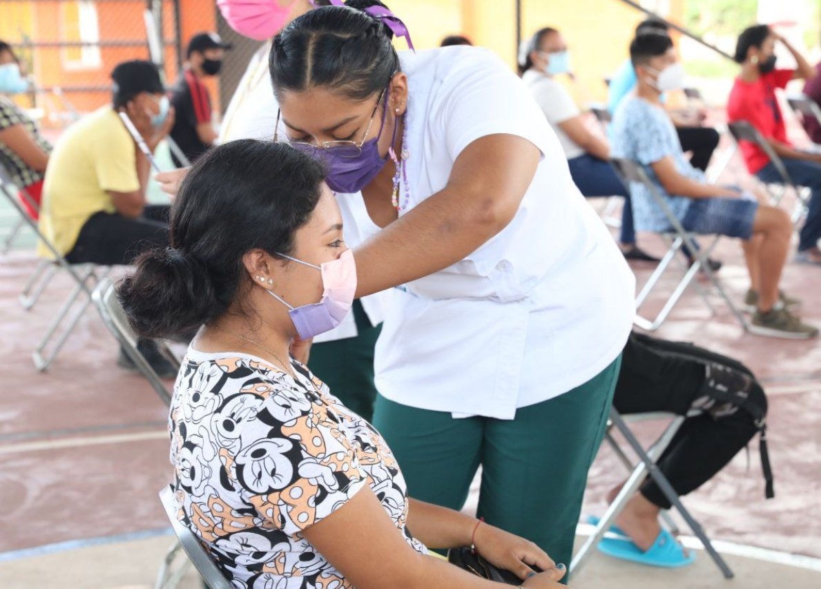 Anuncian jornada de vacunación anticovid para niños y jóvenes de 5 a 17 años en 20 municipios de Yucatán