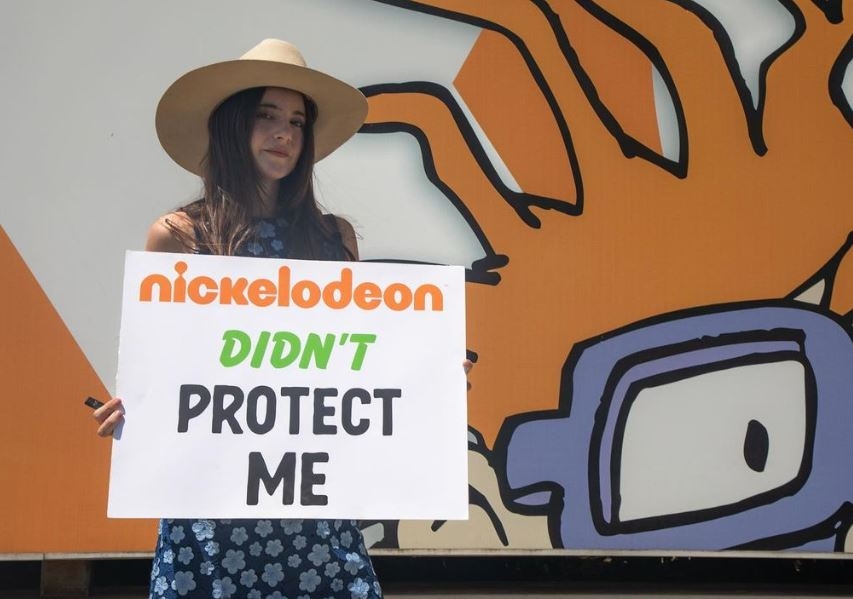Alexa Nikolas se ha unido a Jennette McCurdy para exponer casos que vivieron en Nickelodeon