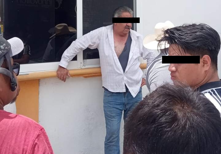 El hombre fue detenido por los pobladores para ser entregado a las autoridades