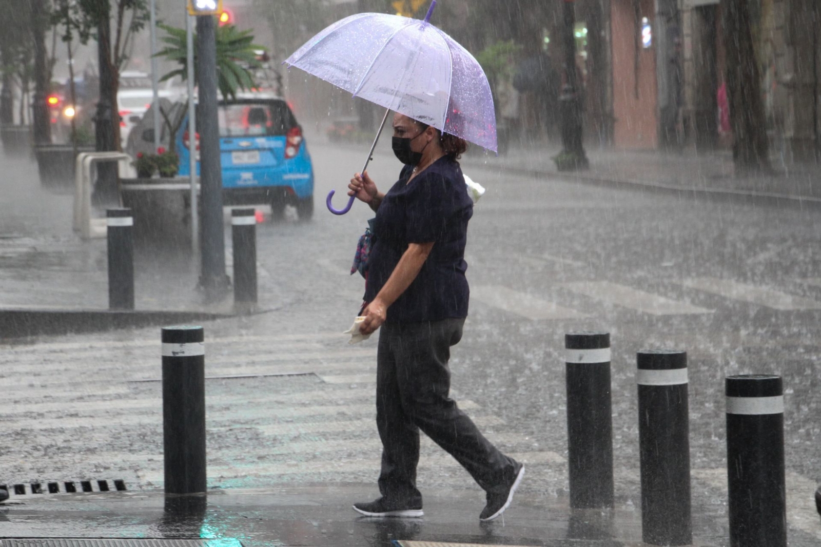 Una nueva onda tropical incrementará la probabilidad de lluvias fuertes en varias partes de México