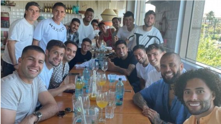 Los jugadores de Pumas tuvieron su primer día de trabajo en Barcelona