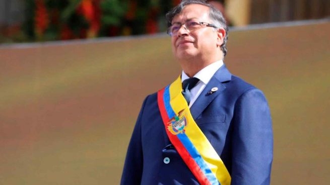 Los 10 compromisos que Gustavo Petro hizo como nuevo Presidente de Colombia