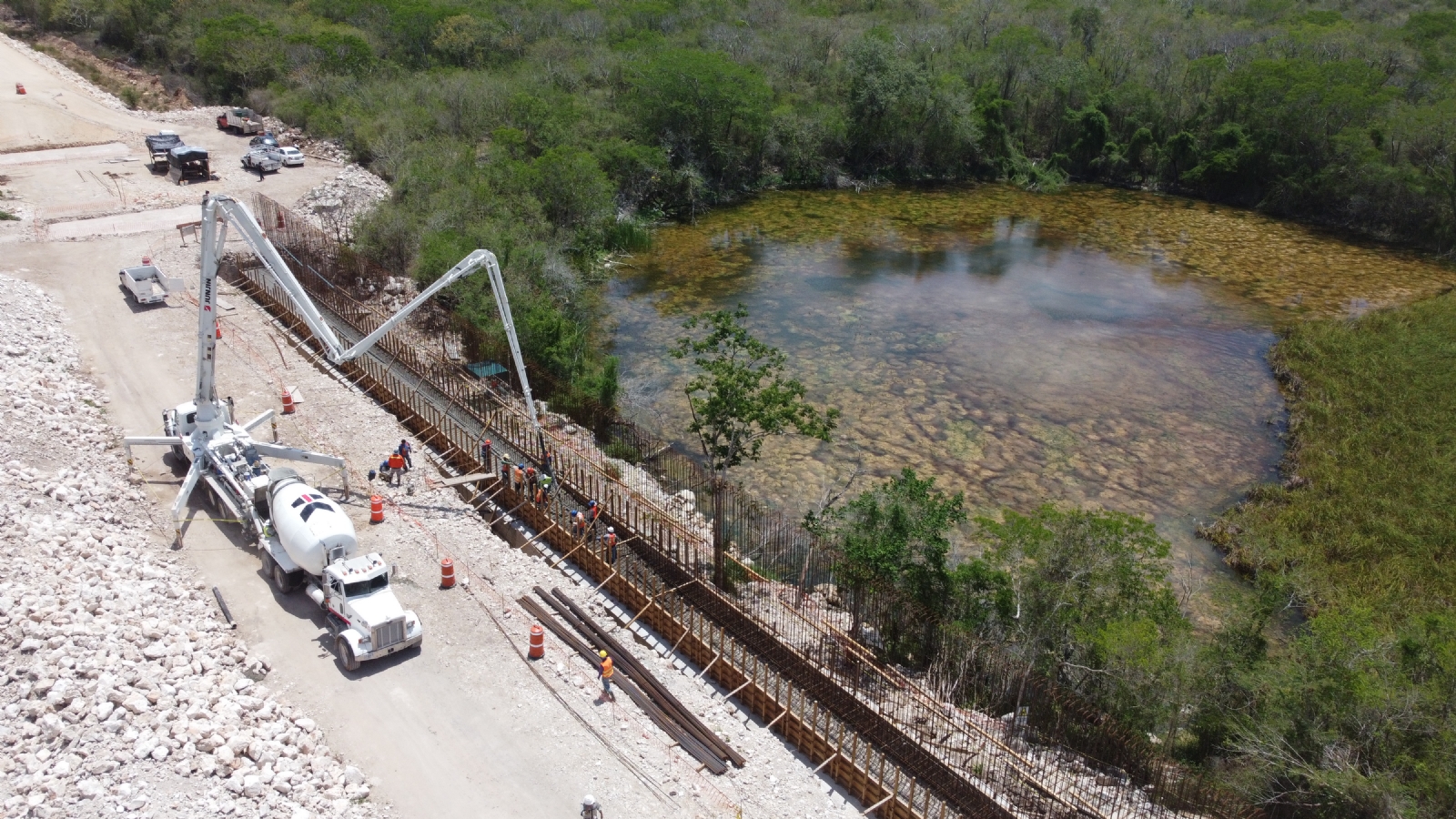 Confirman más de 8 mil vestigios mayas encontrados durante los trabajos del Tren Maya en la Península de Yucatán