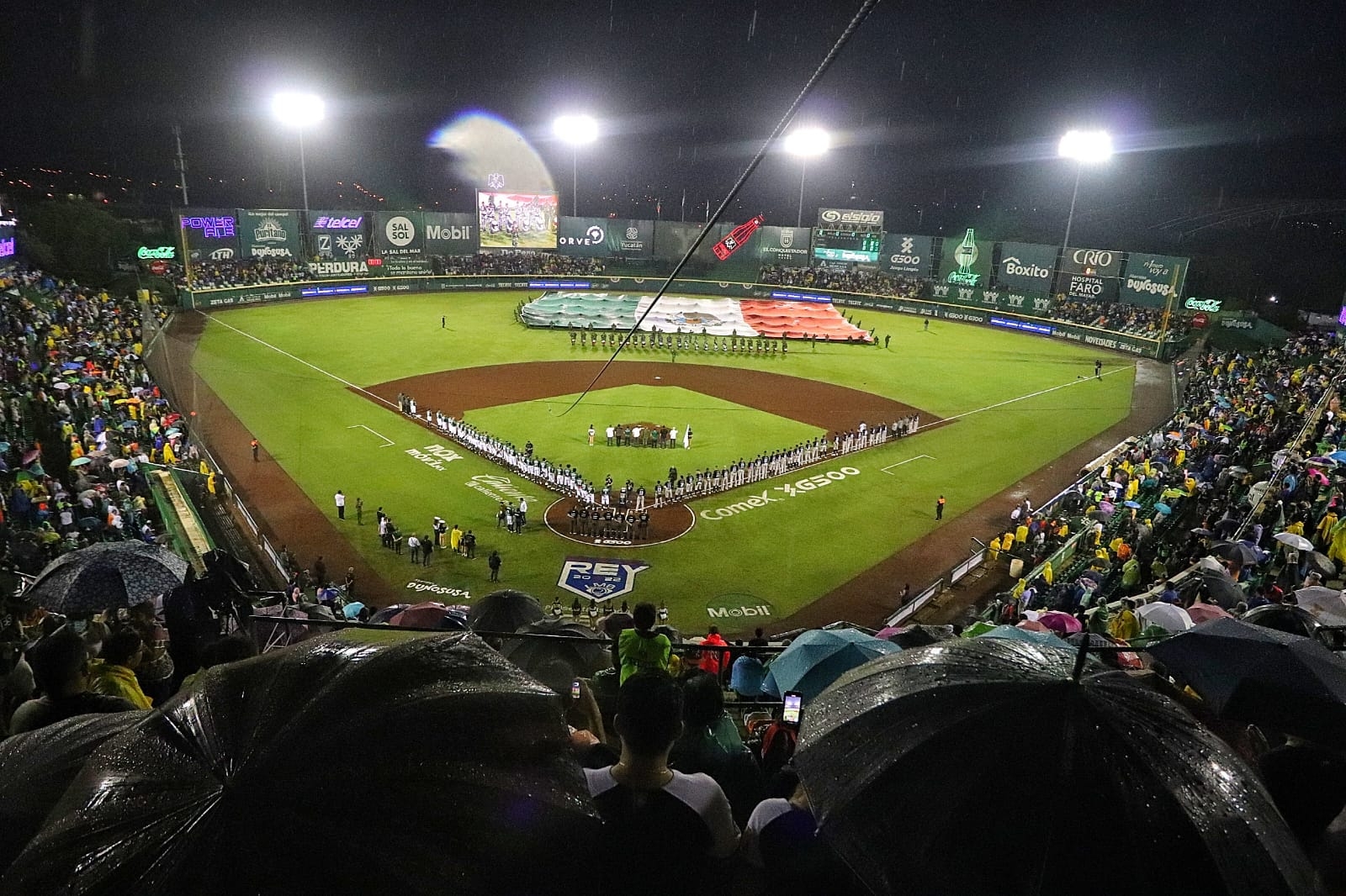 Leones vs Sultanes: Sigue minuto a minuto el partido desde el Estadio Kukulcán en Mérida
