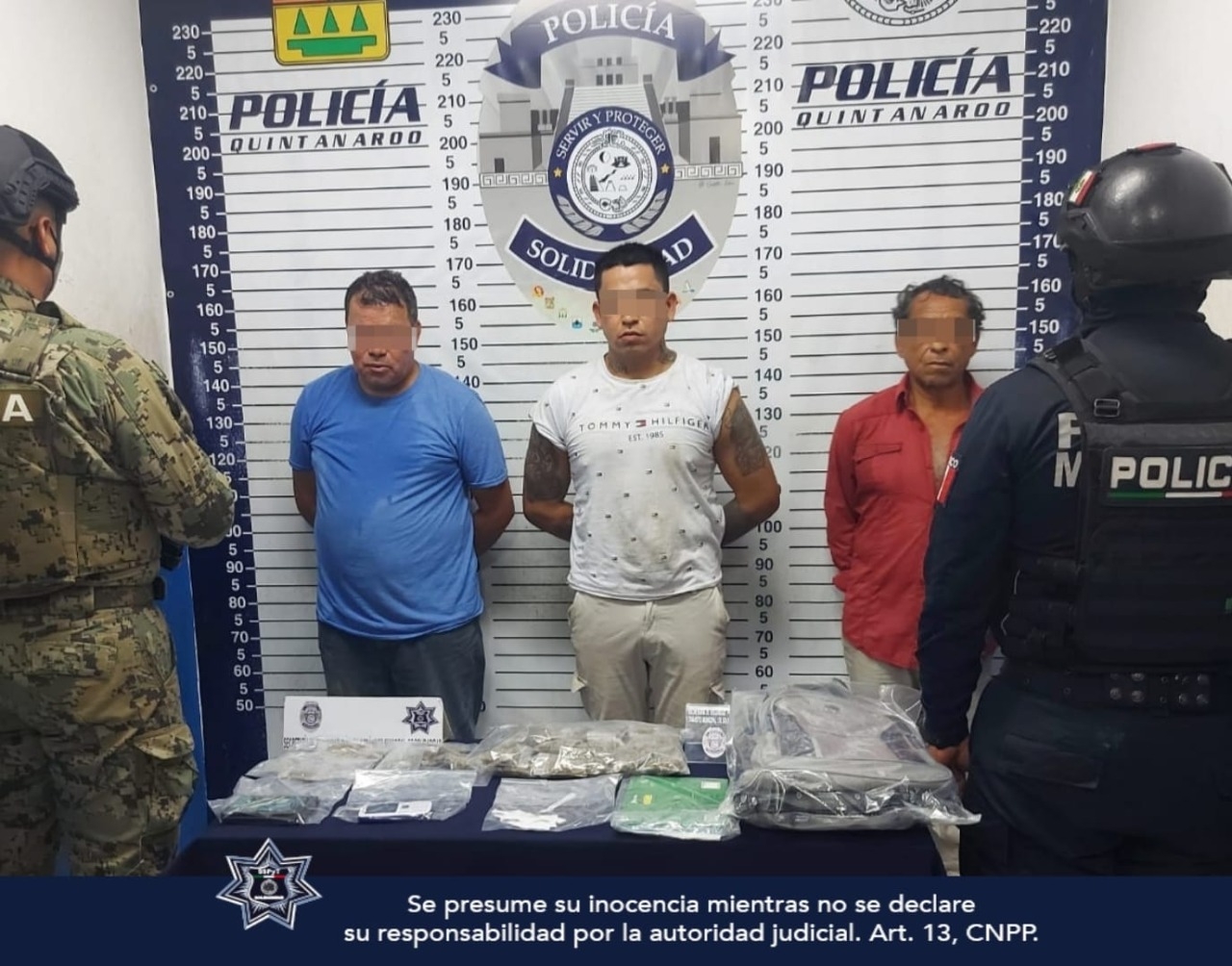 Detienen a narcomenudistas con 61 bolsitas de droga en Playa del Carmen; dos eran campechanos