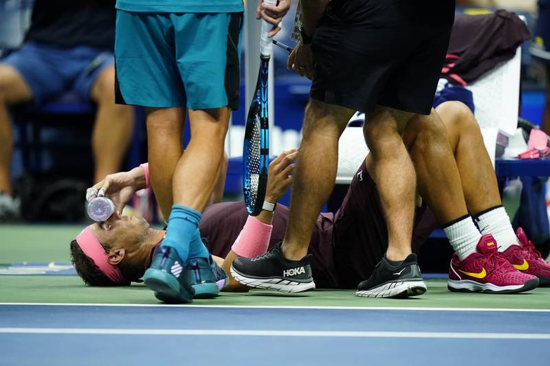 Rafa Nadal sufre un desafortunado golpe en el US Open: VIDEO