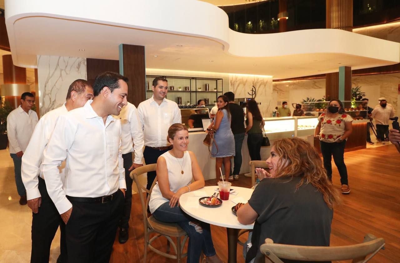 Mauricio Vila inaugura la Plaza City32 que ha generado 800 nuevos empleos