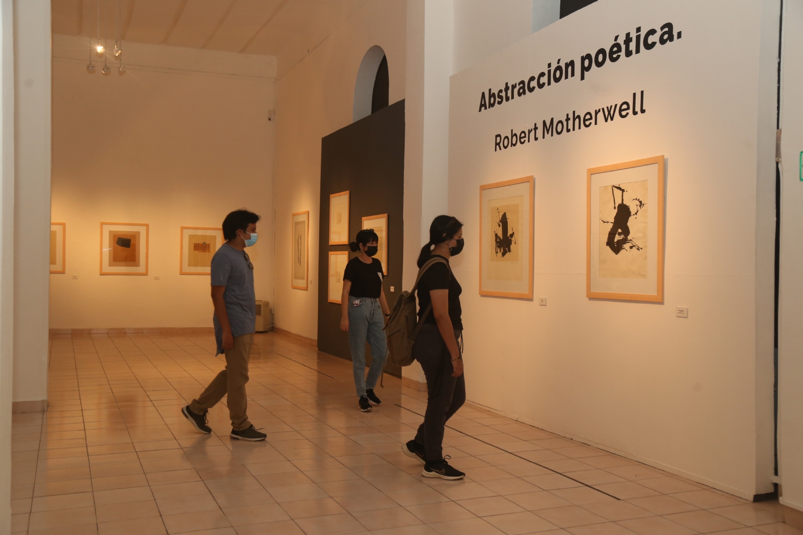 El colectivo “Calle Estampa” exhibe 17 piezas realizadas en técnicas de grabado en el MACAY de Mérida