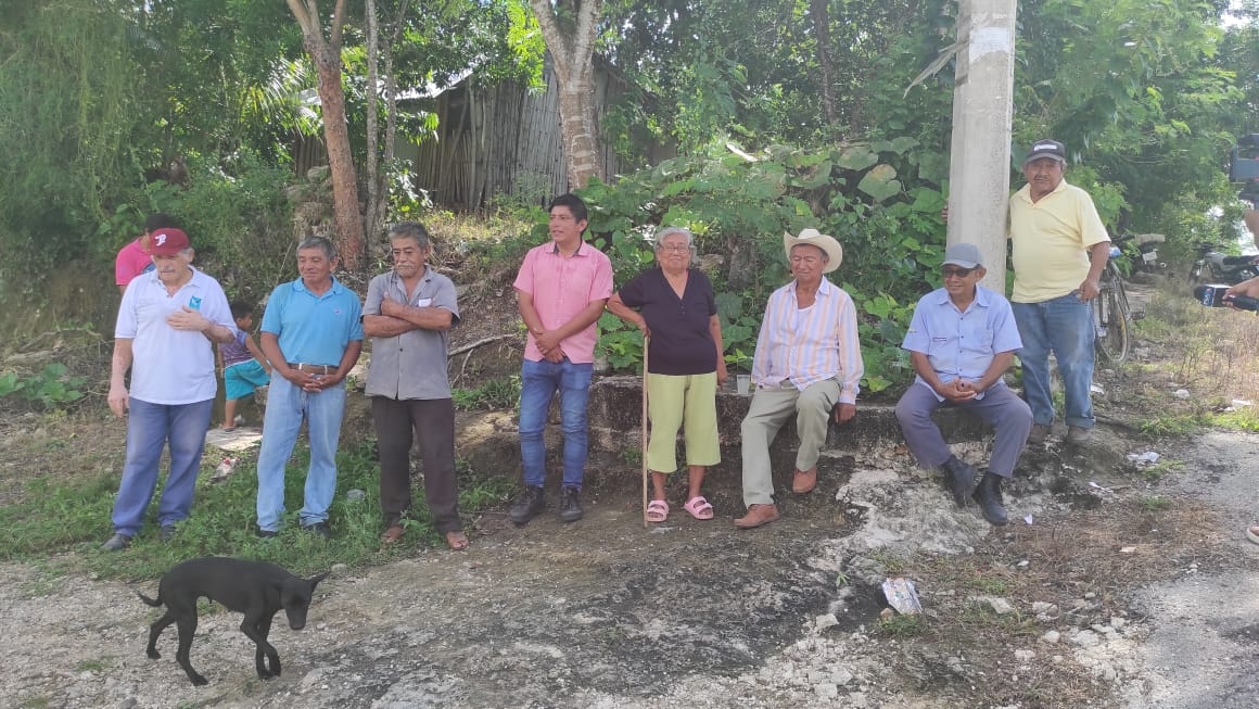 Campeche: Pobladores de Ebulá exigen a Layda Sansores y Biby Rabelo mejores servicios públicos