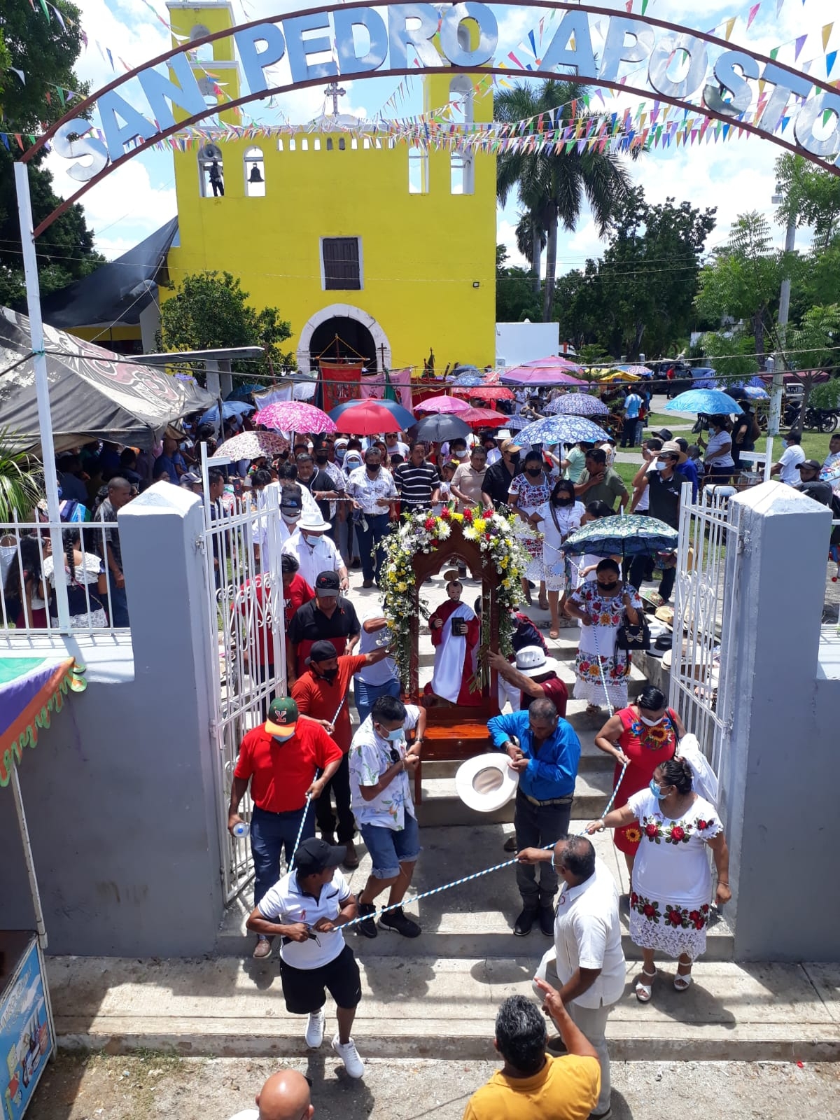 Más de mil católicos celebran a San Pedro Apóstol, santo patrono de Huhí, Yucatán