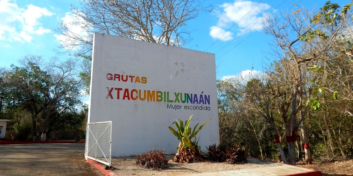 ¿Cómo llegar a las grutas Xtacumbilxunaán desde Campeche?