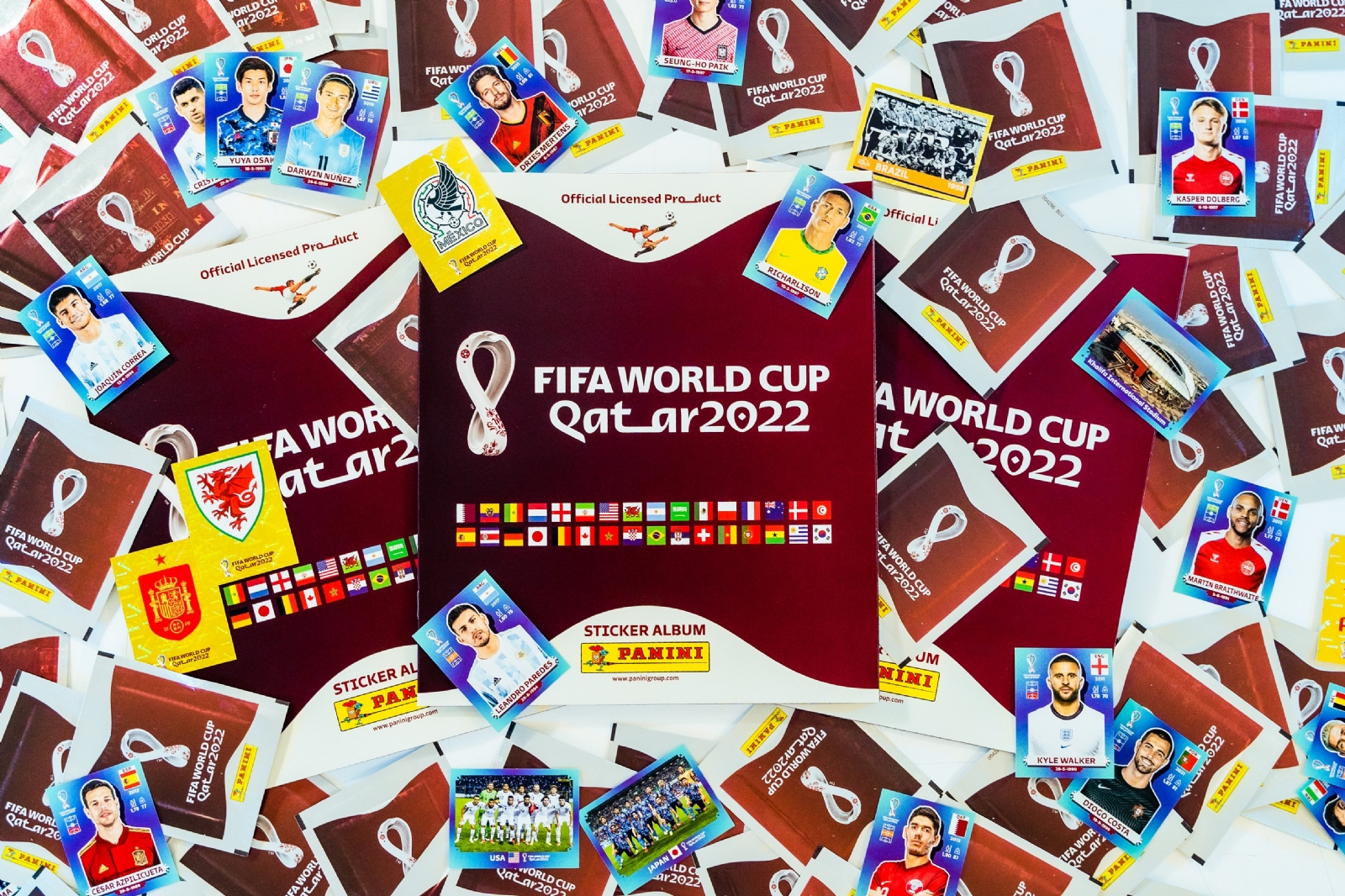 El álbum de estampas del Mundial de Qatar 2022 saldrá a la venta mañana