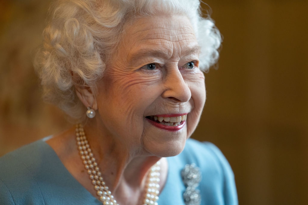 Revelan fotografía de la tumba de la Reina Isabel II en el Castillo de Windsor