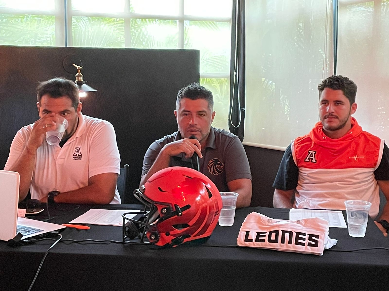 Leones Anáhuac de Cancún se preparan para la Liga Mayor de la ONEFA
