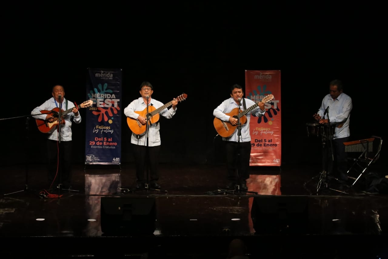 Rinden homenaje a trovadores yucatecos en el Mérida Fest 2023: EN VIVO