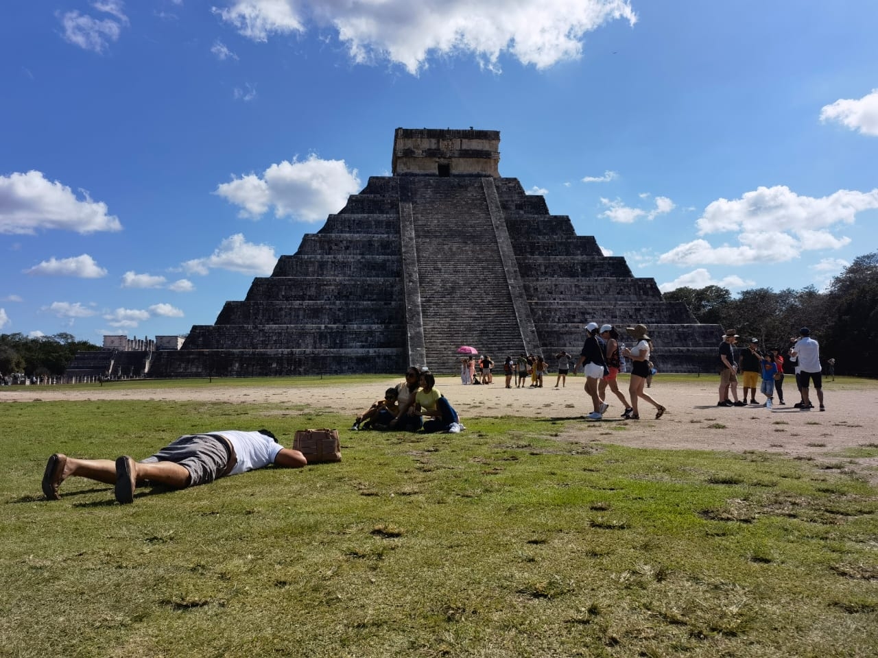 A partir de este jueves 12 enero turistas pudieron entrar de nuevo a Chichén Itzá