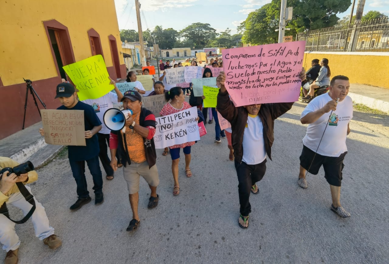 Habitantes de Sitilpech protestan por la reapertura de la megagranja de Kekén: VIDEO