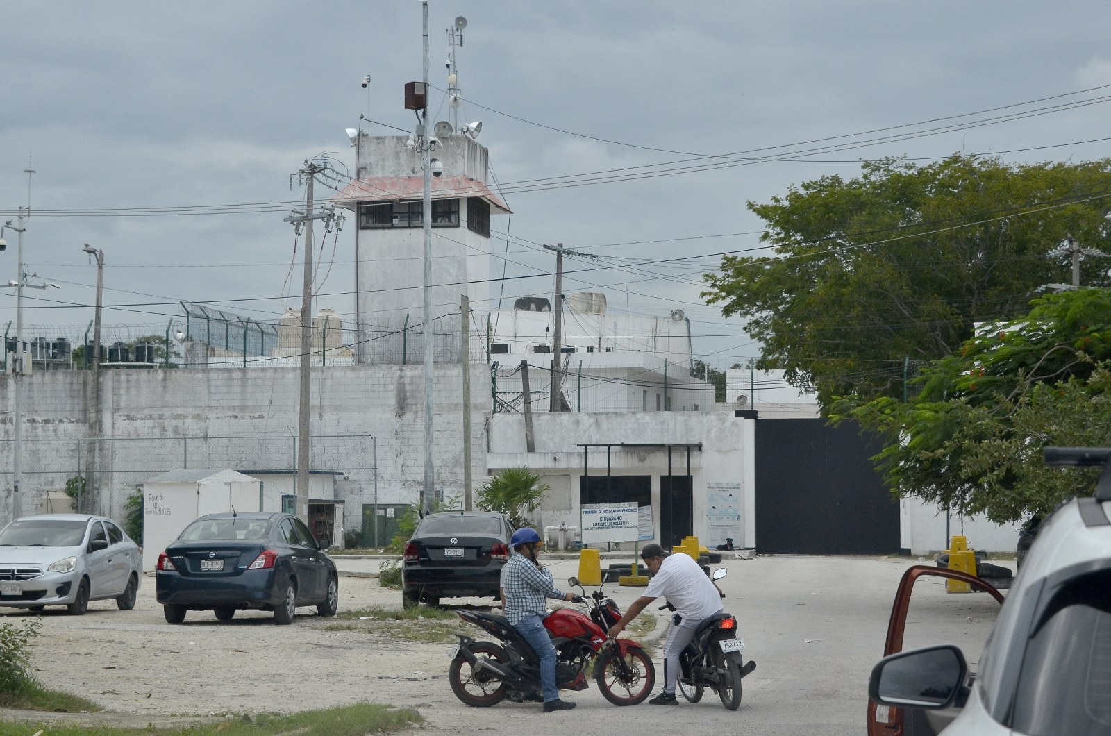 Investigan al ex Director del Cereso de Cancún por presunta relación con un grupo delictivo