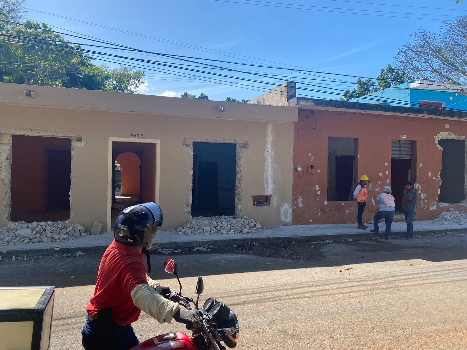 Inicia la demolición de casas de La Plancha en Mérida