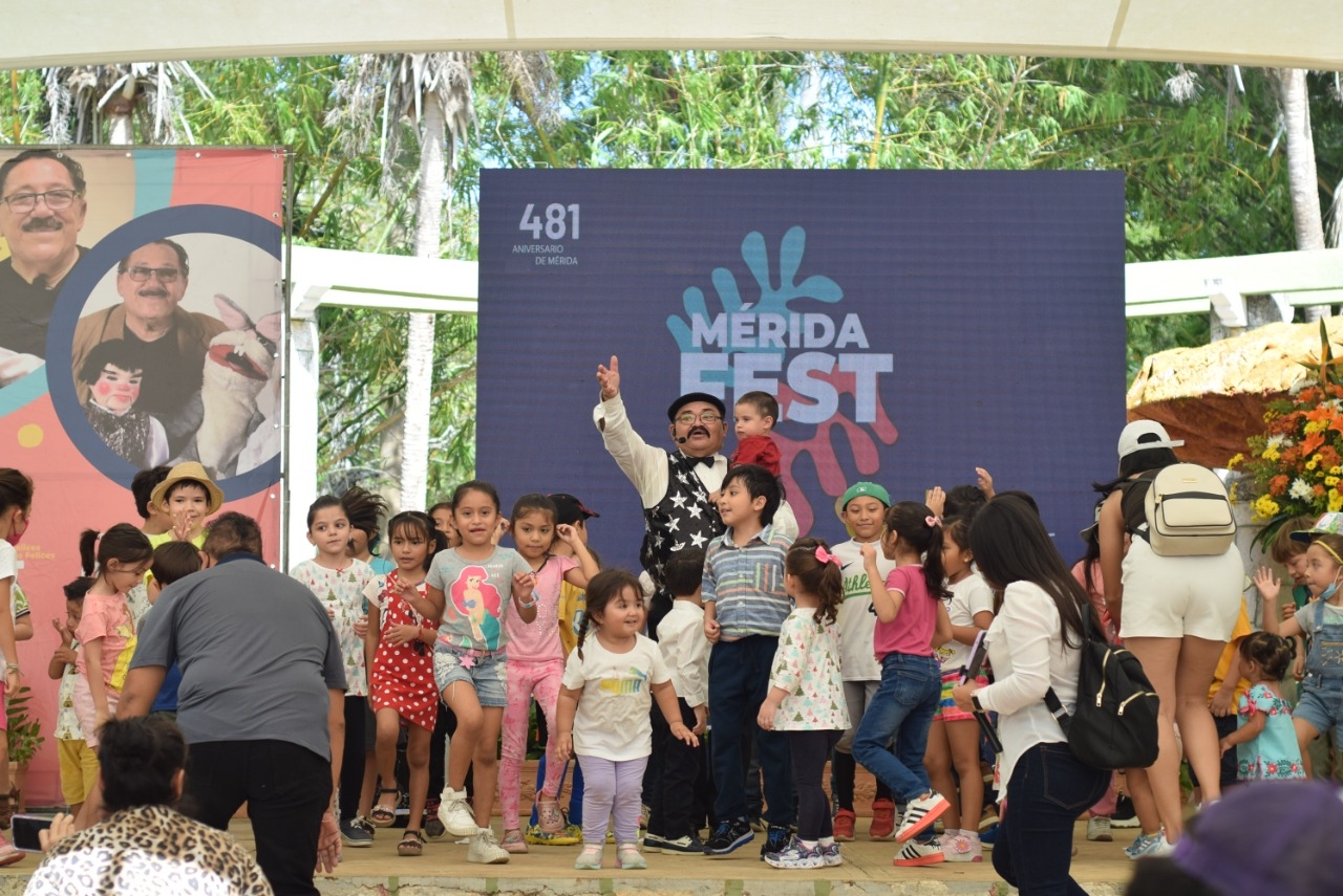 En el parque zoológico del Centenario, artistas yucatecos rindieron homenaje postumo al Tío Salim