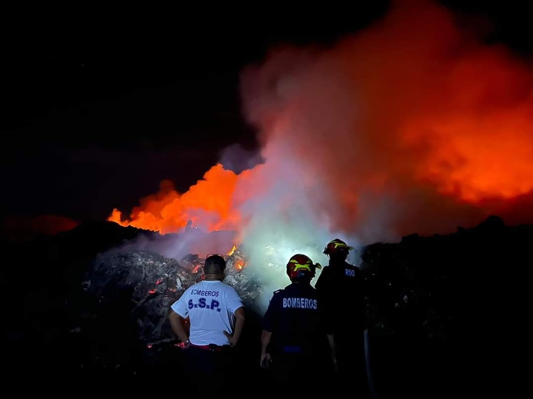 Yucatán: Se registra un incendio en el basurero municipal de Umán