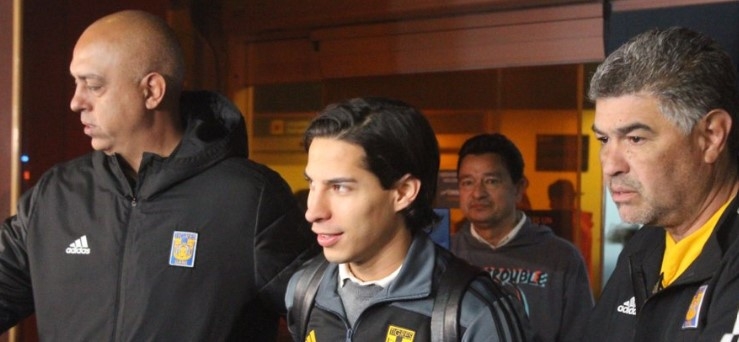 Diego Lainez llega a Tigres y revela por qué no regresó al América