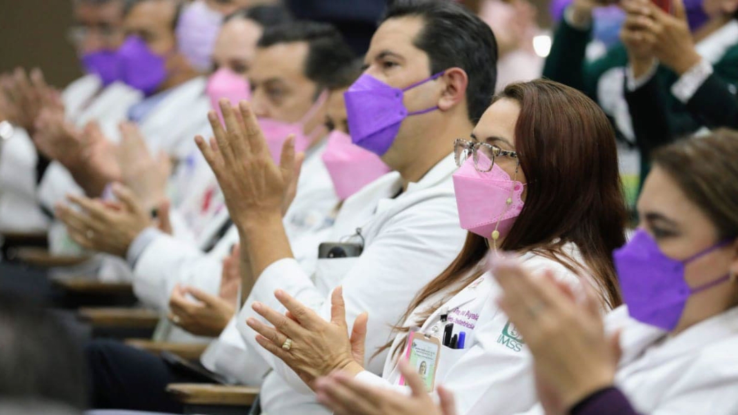 IMSS abre convocatoria nacional para reclutar médicos generales y técnicos en enfermería