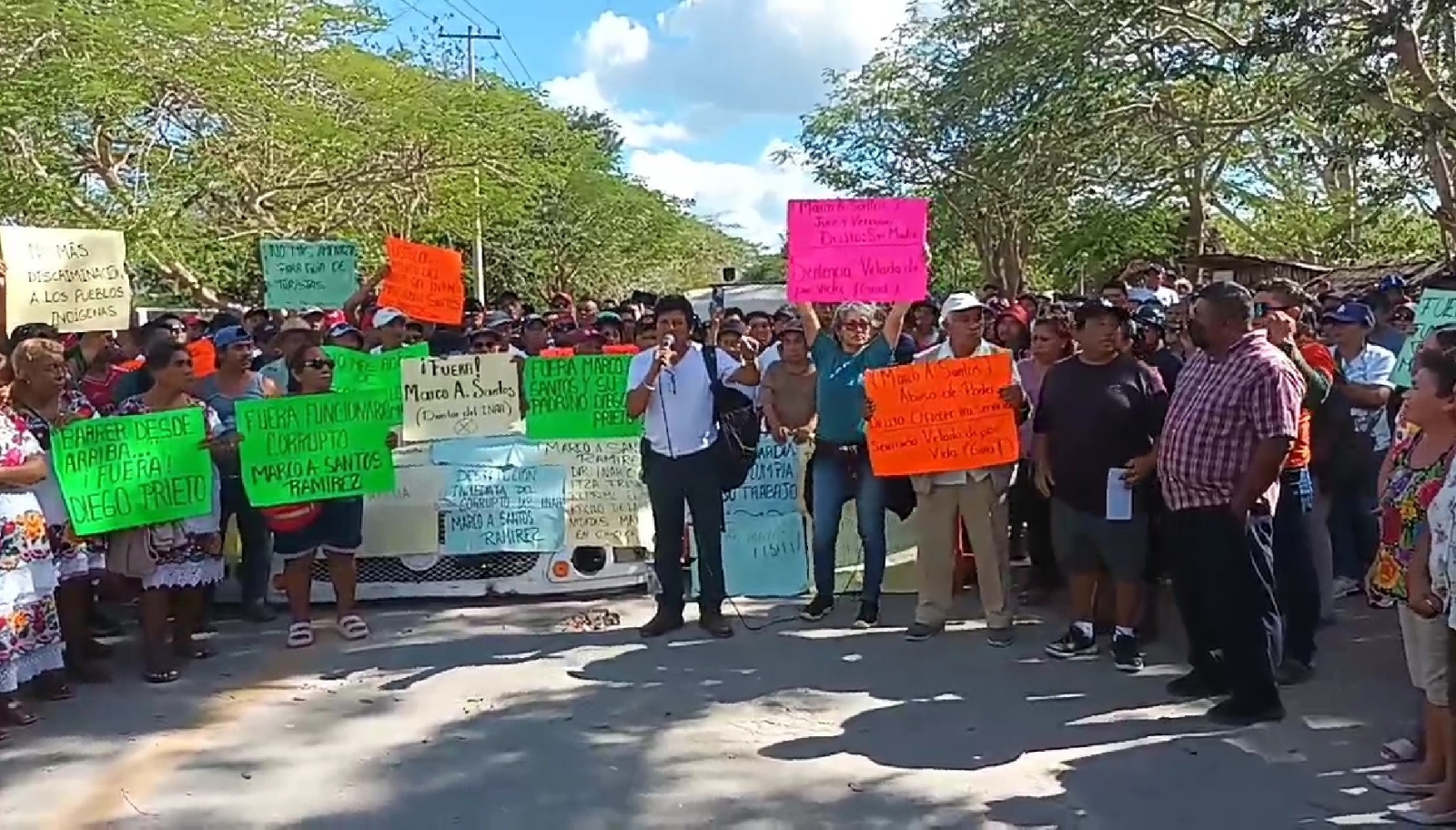 Bloqueo en Chichén Itzá: Manifestantes amenazan con aumentar medidas de presión
