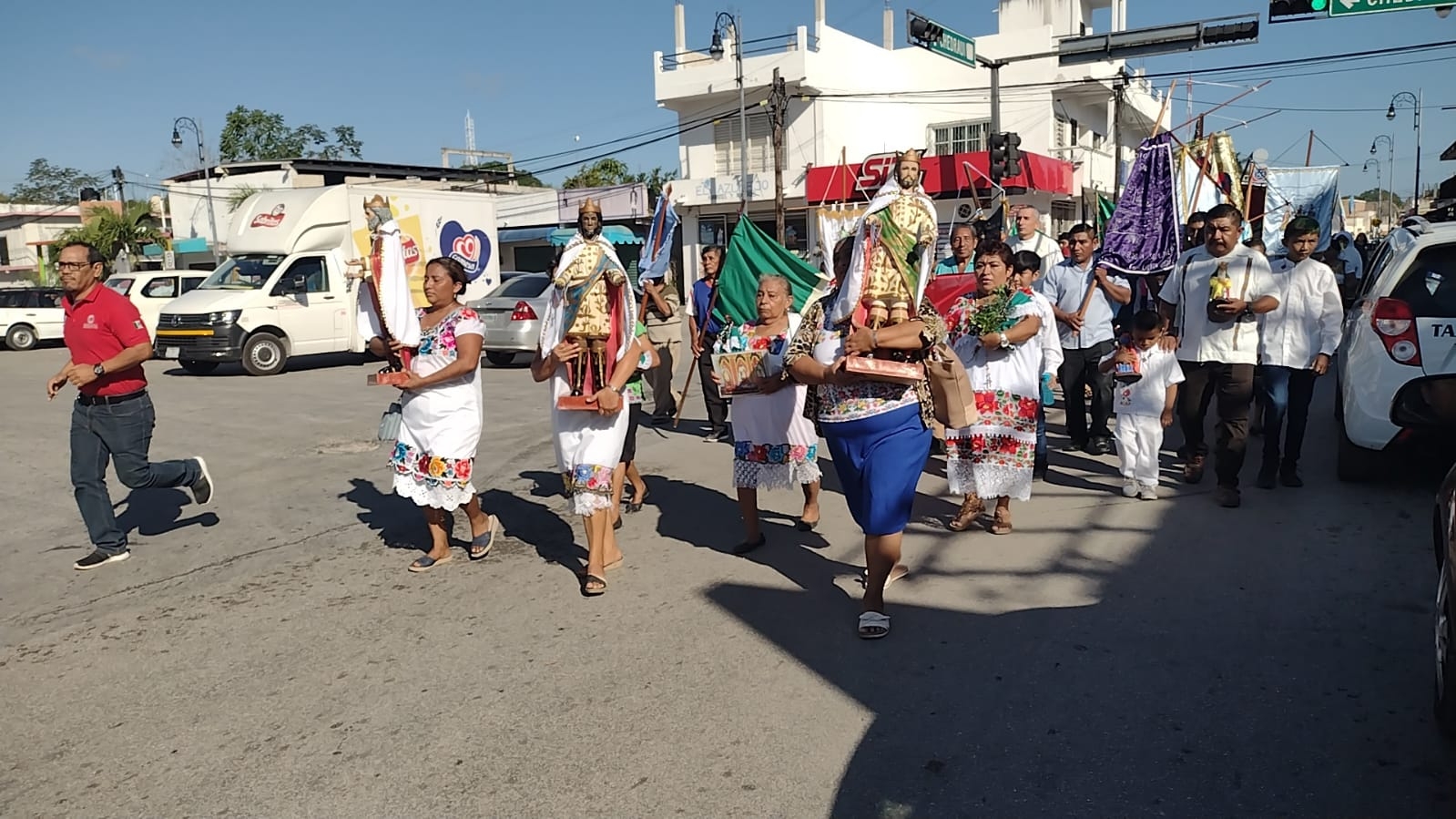 Felipe Carrillo Puerto celebra el Día de los Tres Reyes Magos con una procesión