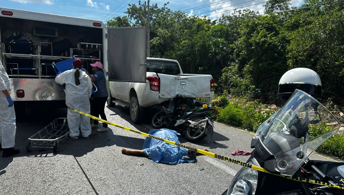 Muere motociclista luego de chocar contra una camioneta en vía Cancún-Mérida