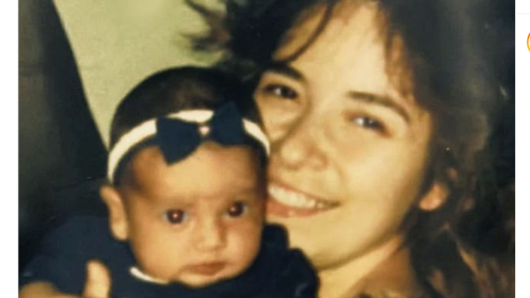 Gloria Trevi recuerda a su hija Ana Dalai a 24 años de su nacimiento