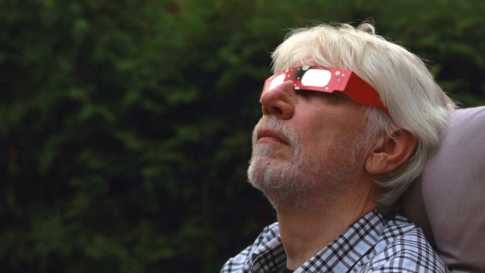 Eclipse solar 2023: ¿Dónde comprar los lentes para verlo de forma segura?